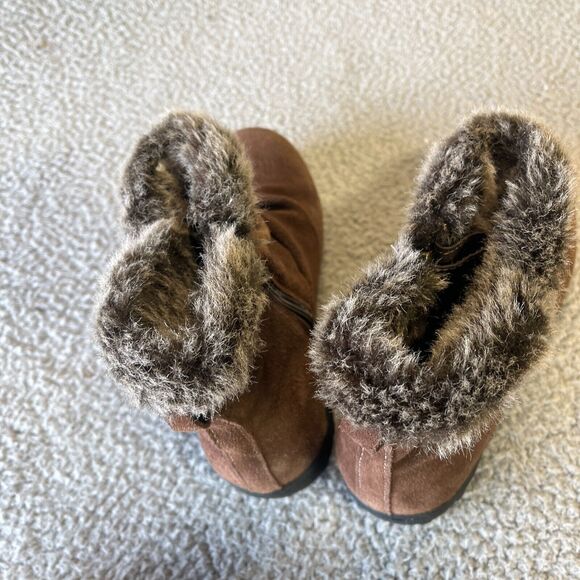 Khombu Lisa Ankle Booties Boots Womens 6M Brown Leather Faux Fur Side Zip - Picture 4 of 10